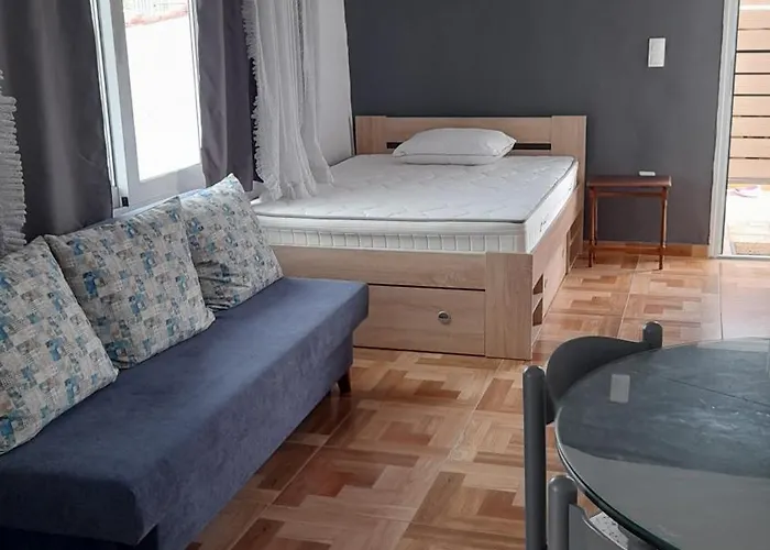 公寓 Sofita Garden *