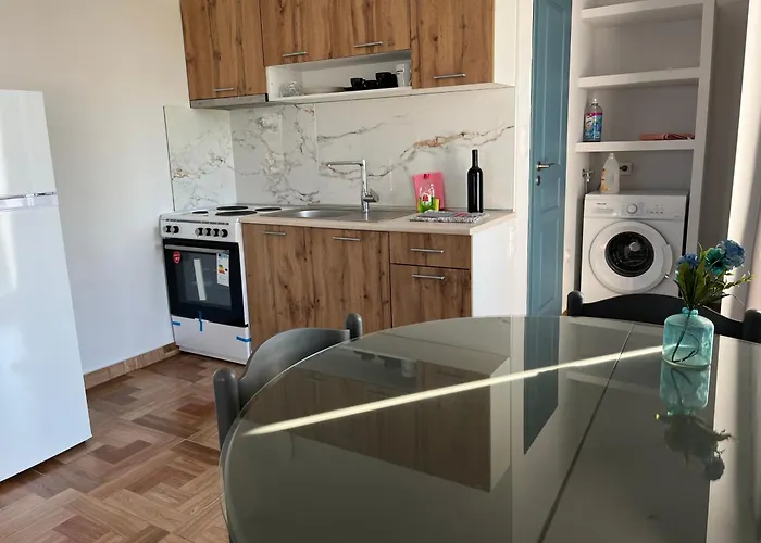 Sofita Garden Apartment