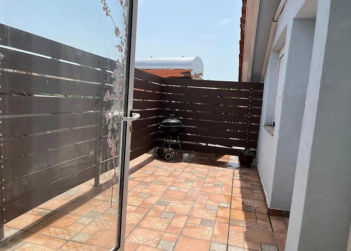 公寓 Sofita Garden *